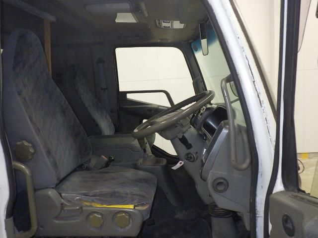 2005 Mitsubishi Fuso Fighter 粉粒体運搬車 auction photo 5