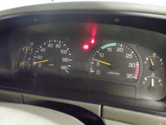 2005 Mitsubishi Fuso Fighter 粉粒体運搬車 auction photo 6
