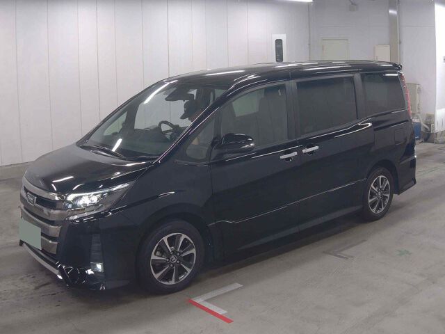 2018 Toyota Noah SI WXB auction photo 4