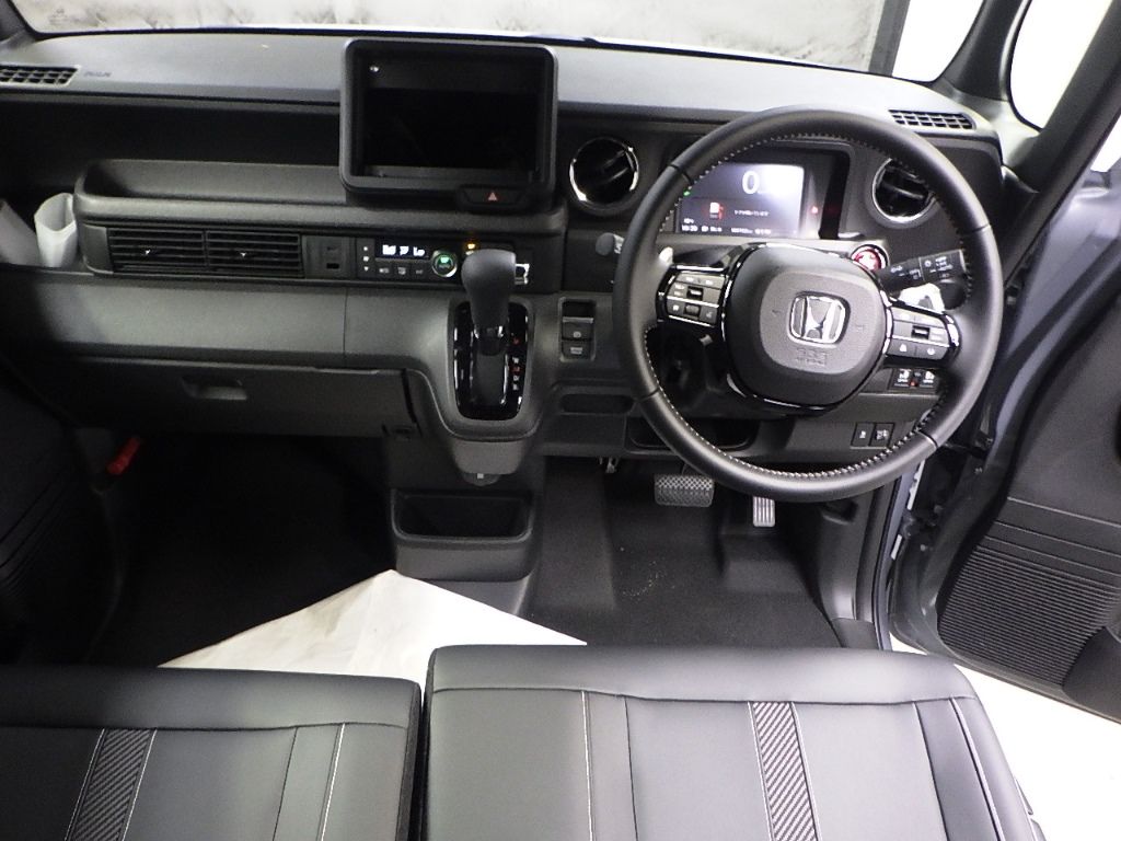 2026 Honda N-BOX Custom Turbo Coordinate Style auction photo 3