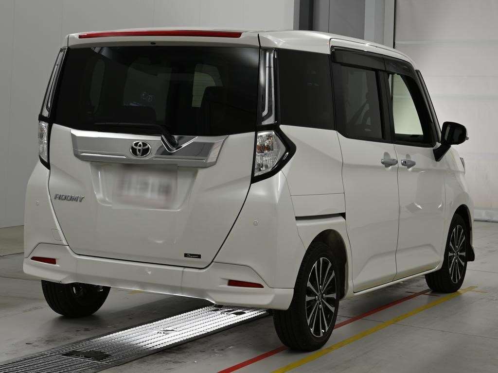 2021 Toyota Roomy カスタムG-T auction photo 2