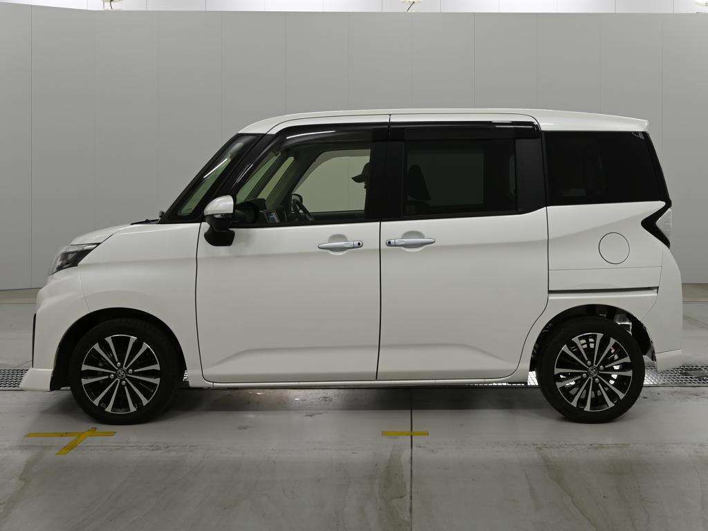 2021 Toyota Roomy カスタムG-T auction photo 4