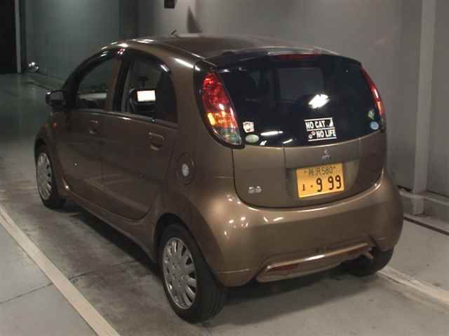 2008 Mitsubishi i S auction photo 2