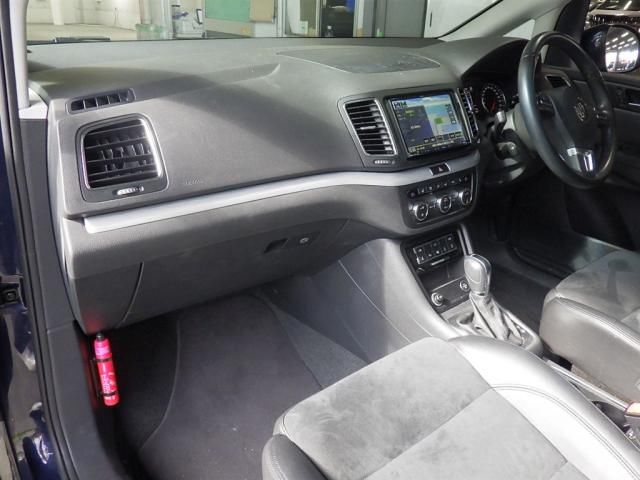 2014 Volkswagen VW Sharan TSI Highline BMT auction photo 2