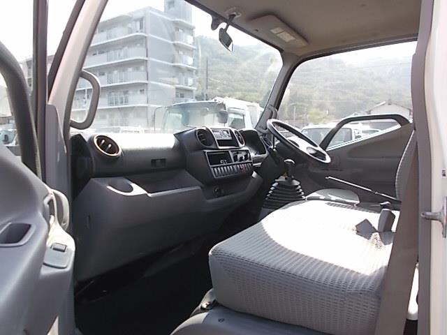 2017 Toyota Dyna フルジャストロー 2t auction photo 4