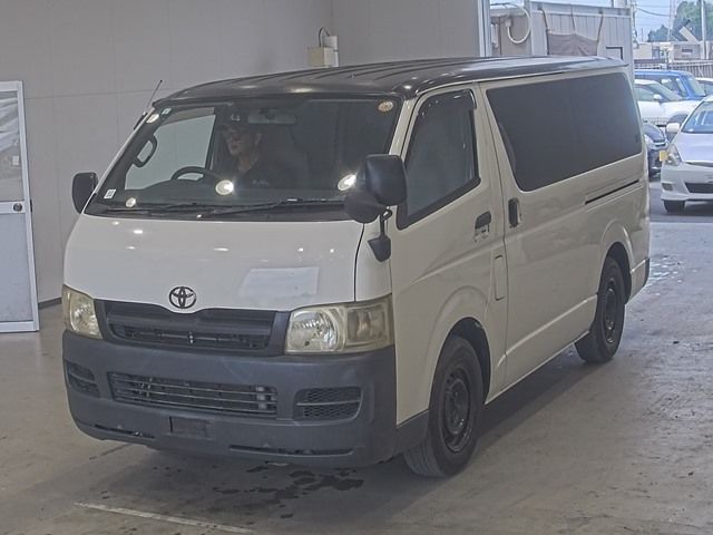 2007 Toyota Hiace Japan auction vehicle