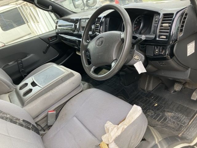 2007 Toyota Hiace auction photo 4