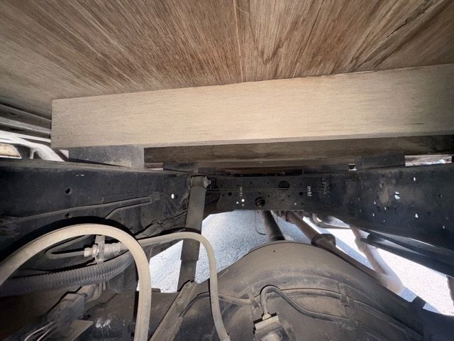 2010 Isuzu Elf ヒラ PG auction photo 15