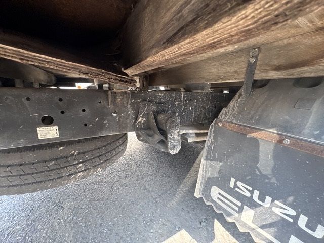 2010 Isuzu Elf ヒラ PG auction photo 16