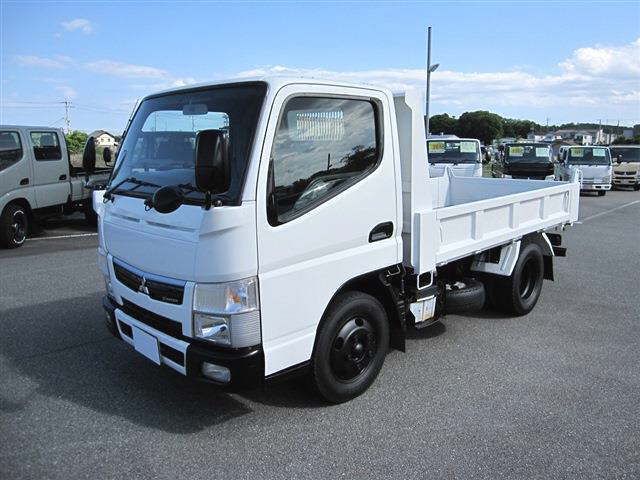 2017 Mitsubishi Fuso Canter 3-ton dump truck Japan auction vehicle