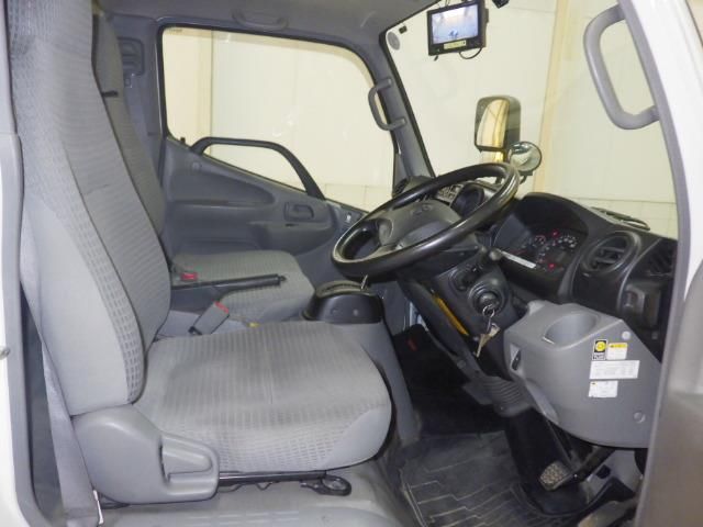 2017 Toyota Dyna Van auction photo 6