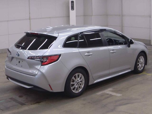 2023 Toyota Corolla Touring ハイブリッドG 4WD auction photo 5