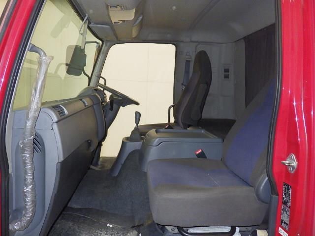 2012 Mitsubishi Fuso Fighter With crane auction photo 8