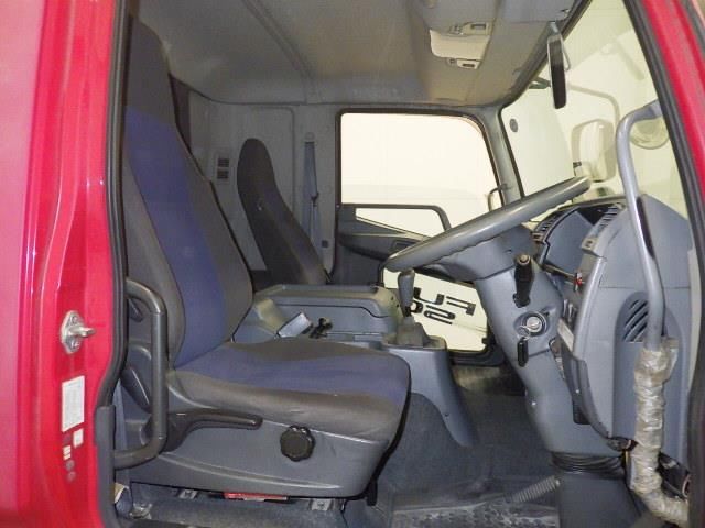 2012 Mitsubishi Fuso Fighter With crane auction photo 5