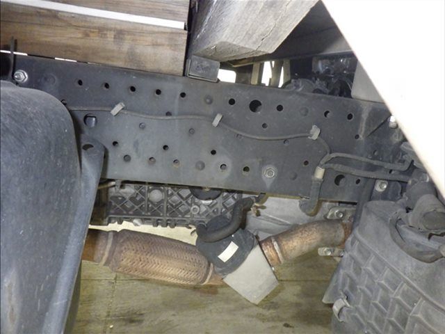 2013 Isuzu Elf 平ボディ auction photo 4