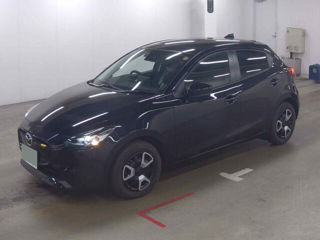 2024 Mazda 2 15 BD auction photo 4
