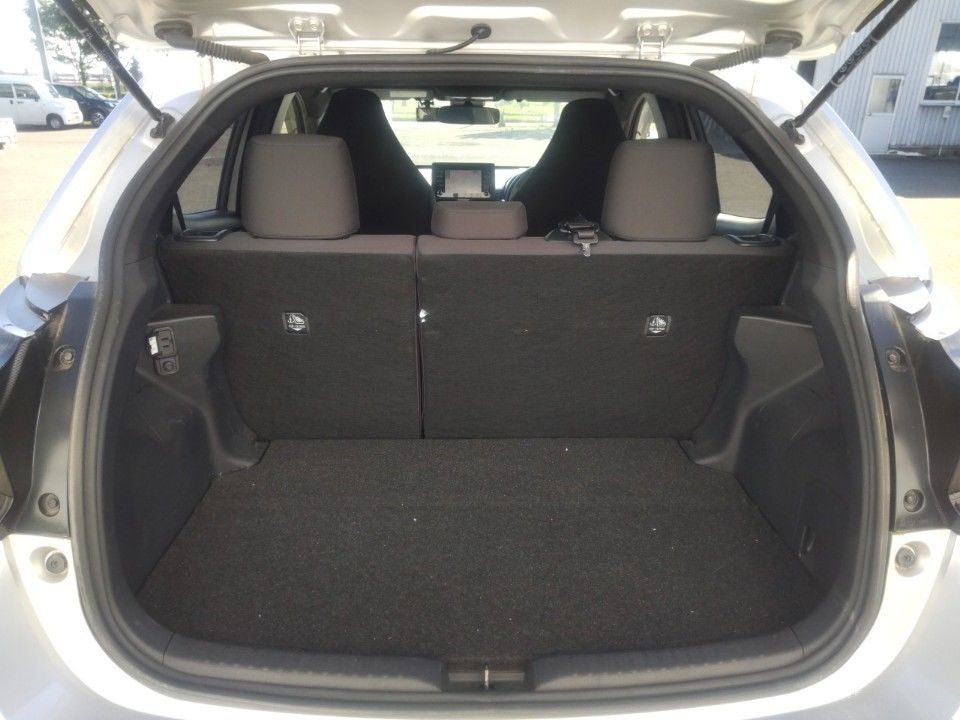 2021 Toyota Yaris auction photo 8