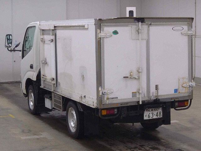 2003 Toyota Dyna 4WD auction photo 2