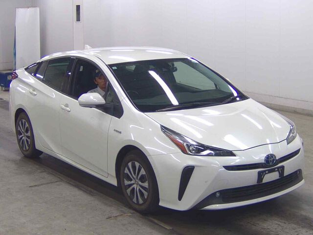 2019 Toyota Prius A Japan auction vehicle
