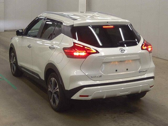 2021 Nissan Kicks X auction photo 2