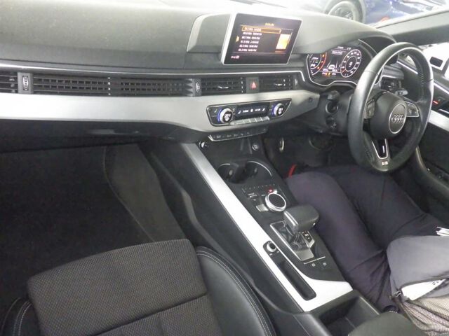 2017 Audi A5 Sportback 2.0TFSIスポツSラ auction photo 3