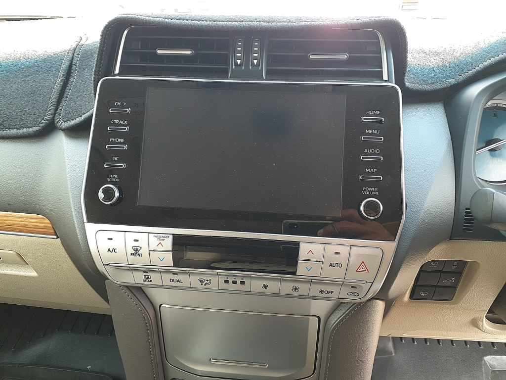 2023 Toyota Land Cruiser Prado TXLパッケージマットブラ 4WD auction photo 12