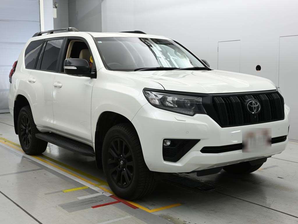 2023 Toyota Land Cruiser Prado TXLパッケージマットブラ 4WD auction photo 5
