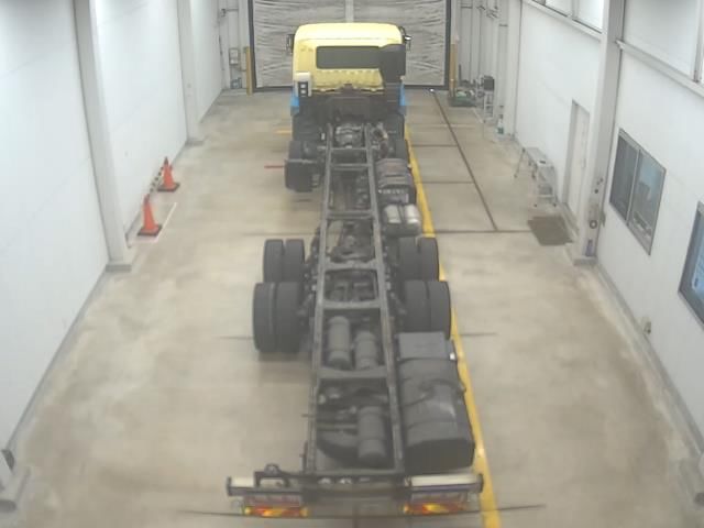 2015 Mitsubishi Fuso chassis auction photo 3