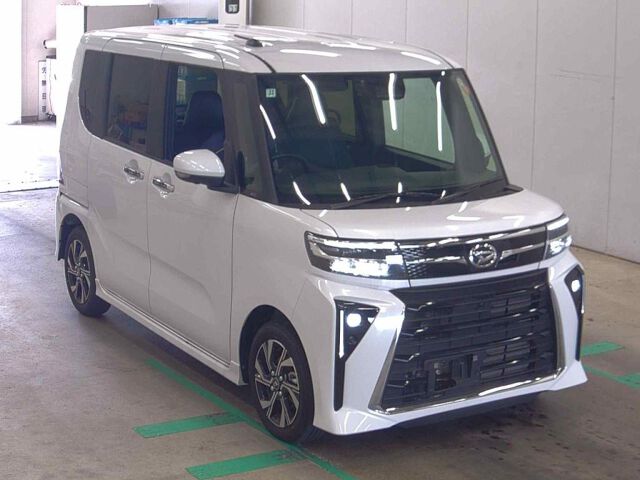 2025 Daihatsu Tanto Custom X Limited Japan auction vehicle