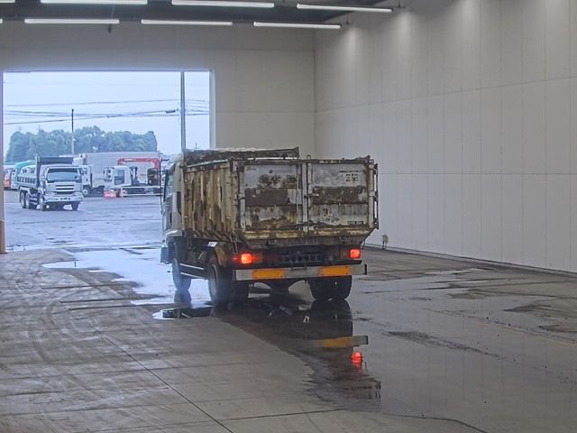 2005 Isuzu Forward ダンプ auction photo 2