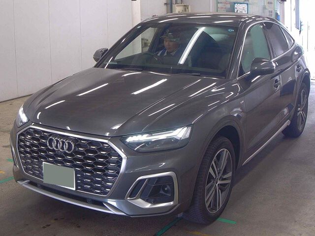 2023 Audi Q5 Sportback ハイスタイル 4WD auction photo 4