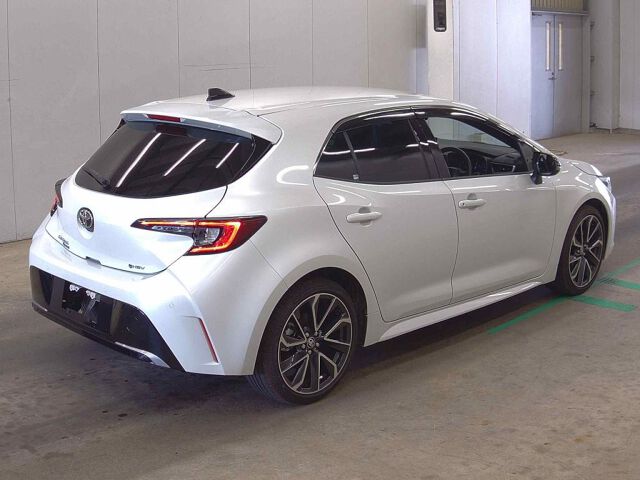 2025 Toyota Corolla Sport ハイブリッドGZ auction photo 5