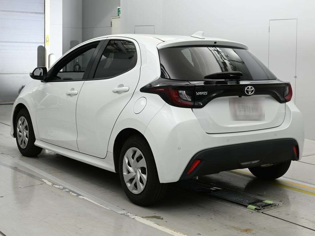 2023 Toyota Yaris X スマートエントリーパッケージ auction photo 6