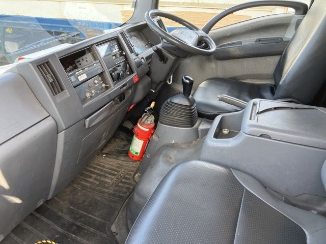 2013 Isuzu Elf Reitou auction photo 5