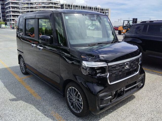 2025 Honda N-BOX turbo Japan auction vehicle