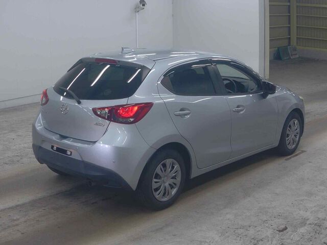 2019 Mazda Demio 15S auction photo 5