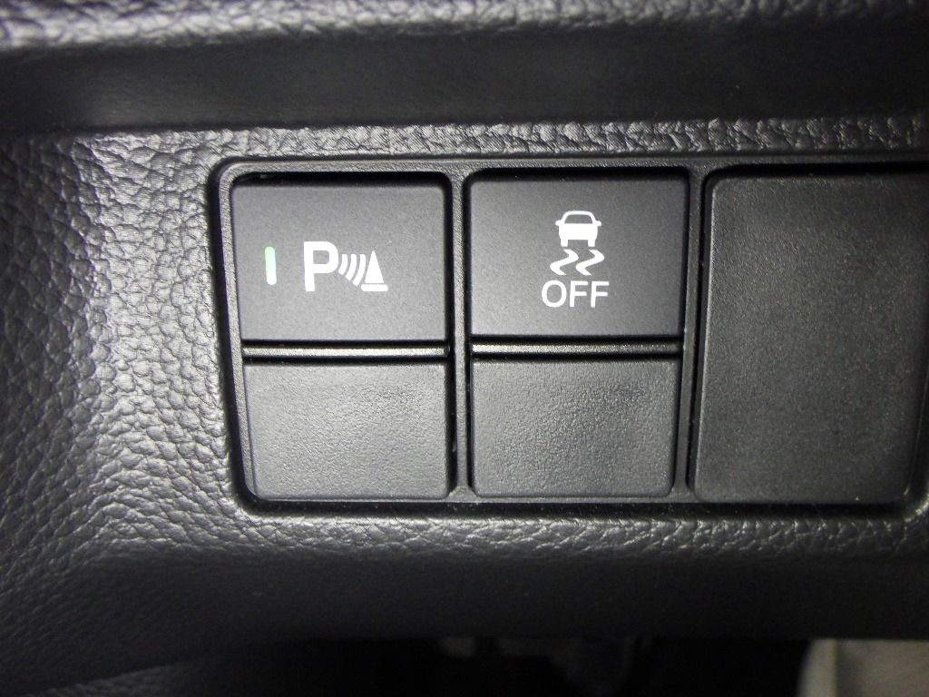 2021 Honda N-BOX カスタムL auction photo 11