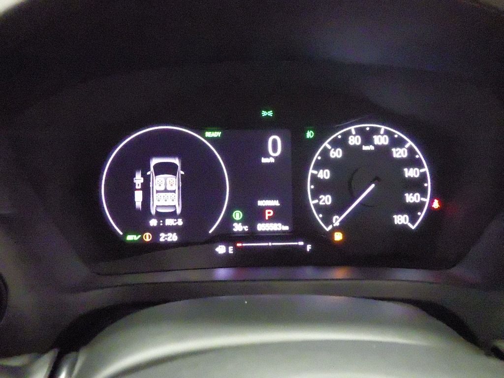 2021 Honda Vezel e:HEV Z auction photo 10