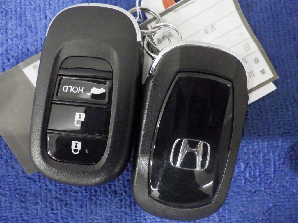 2021 Honda Vezel e:HEV Z auction photo 12