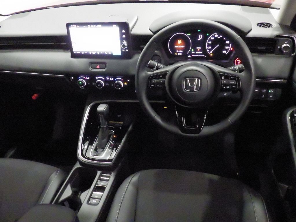 2021 Honda Vezel e:HEV Z auction photo 3
