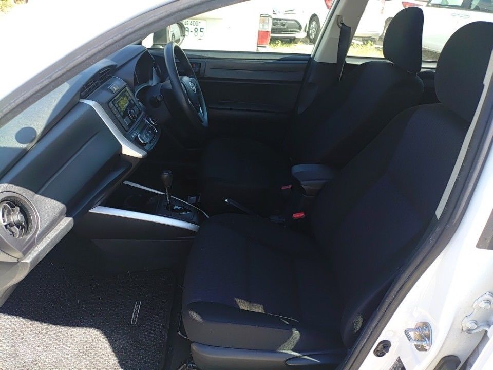 2016 Toyota Corolla Fielder auction photo 16