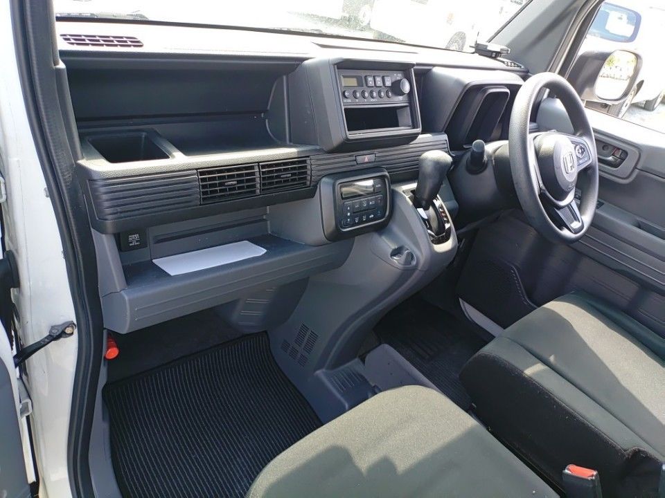 2019 Honda N-VAN auction photo 16