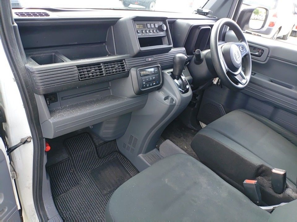 2019 Honda N-VAN auction photo 16