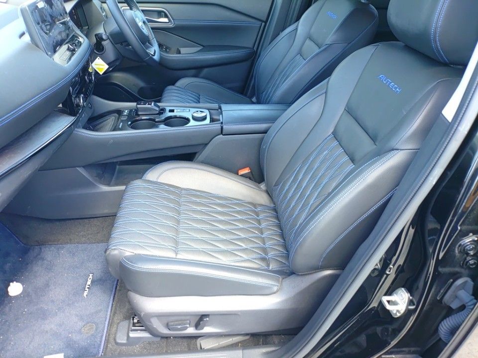 2022 Nissan X-Trail auction photo 16