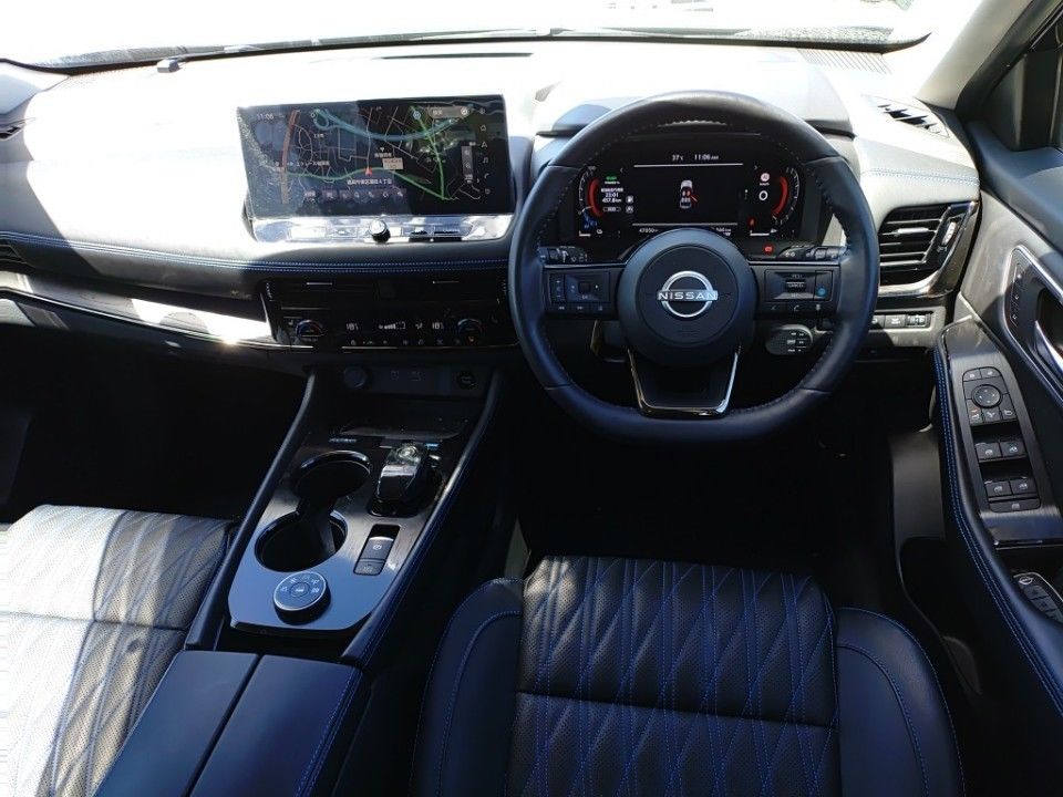 2022 Nissan X-Trail auction photo 3