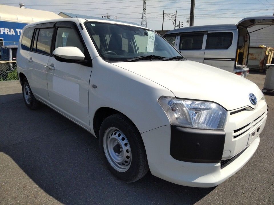 2021 Toyota Probox auction photo 4