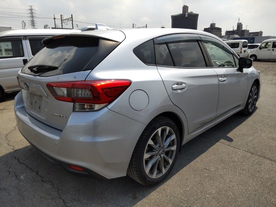2021 Subaru Impreza auction photo 2
