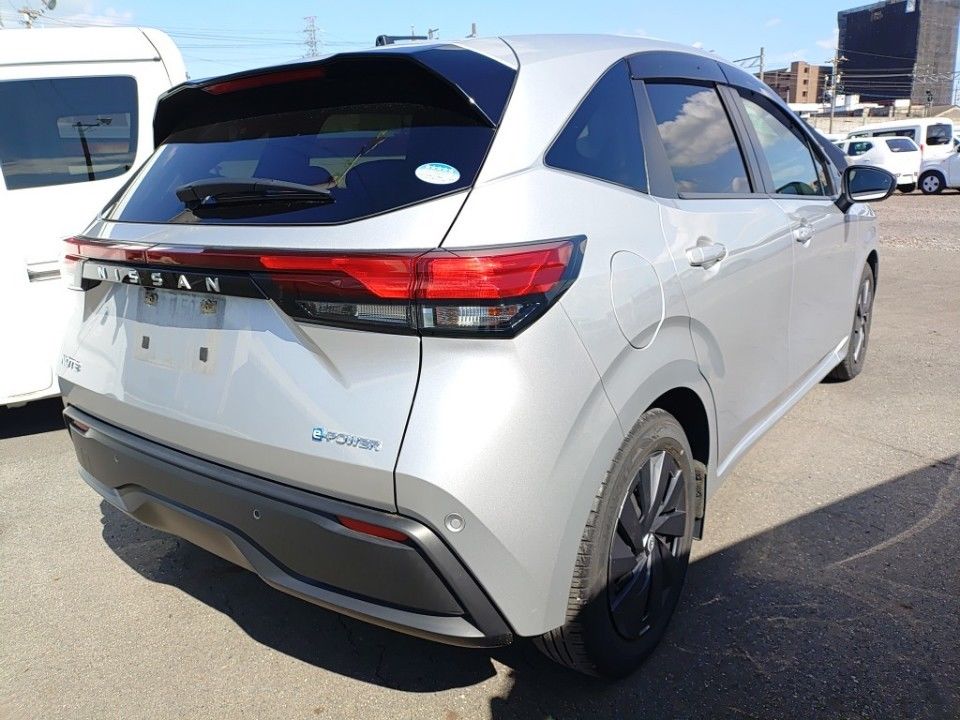 2021 Nissan Note auction photo 2