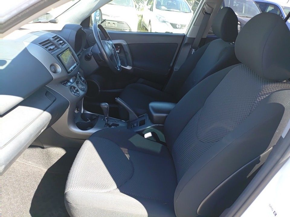 2008 Toyota RAV4 auction photo 16