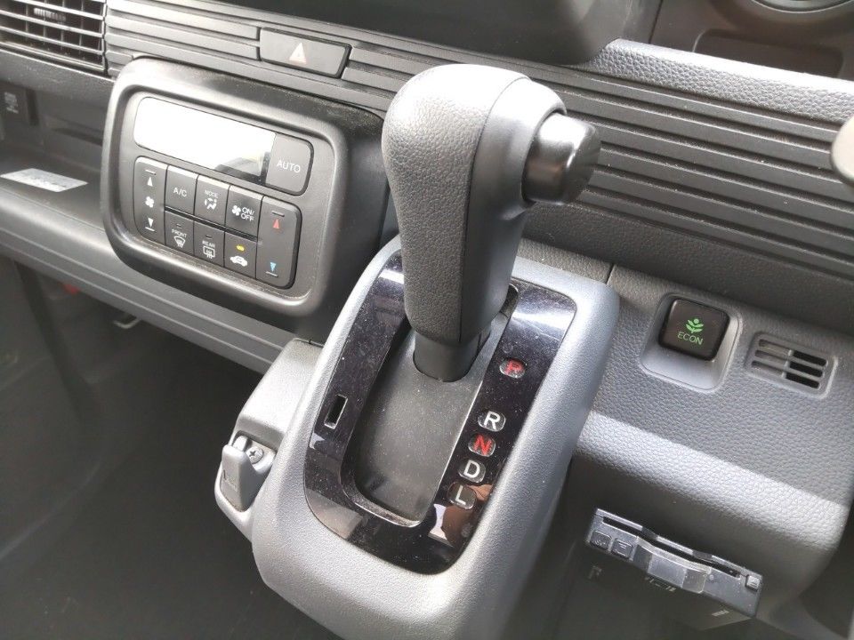 2019 Honda N-VAN auction photo 12